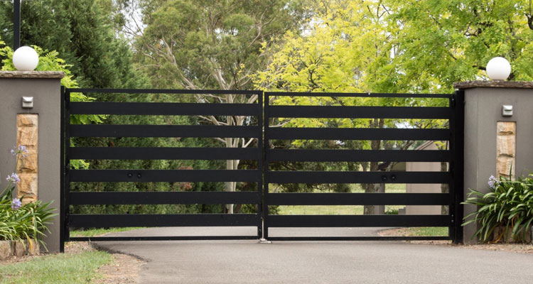 Driveway Gate Repair Lang